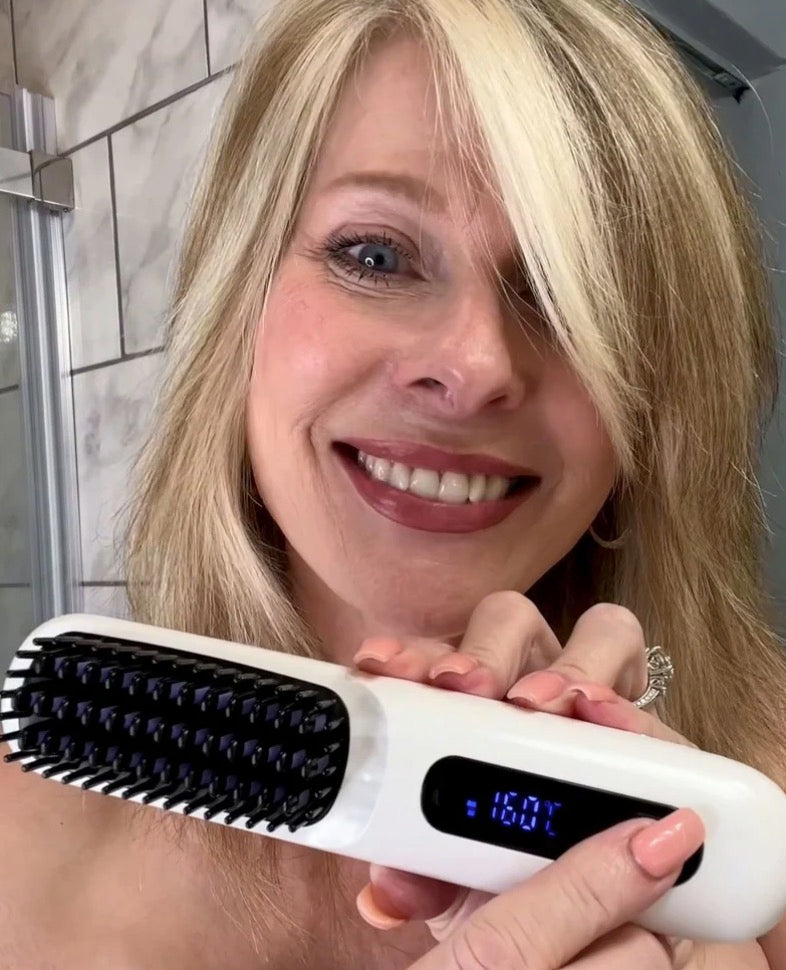 Portable Straightener Brush - GoBrush PRO